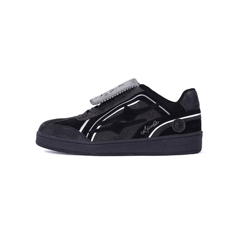 KILLWINNER Black German Training Shoes, retro-style casual low-top sneakers, unisex style.