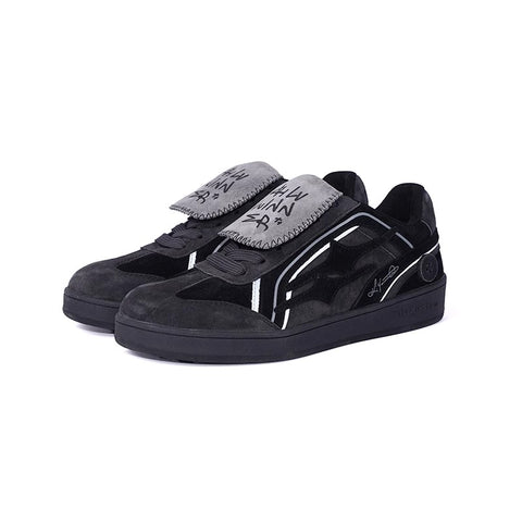 KILLWINNER Black German Training Shoes, retro-style casual low-top sneakers, unisex style.